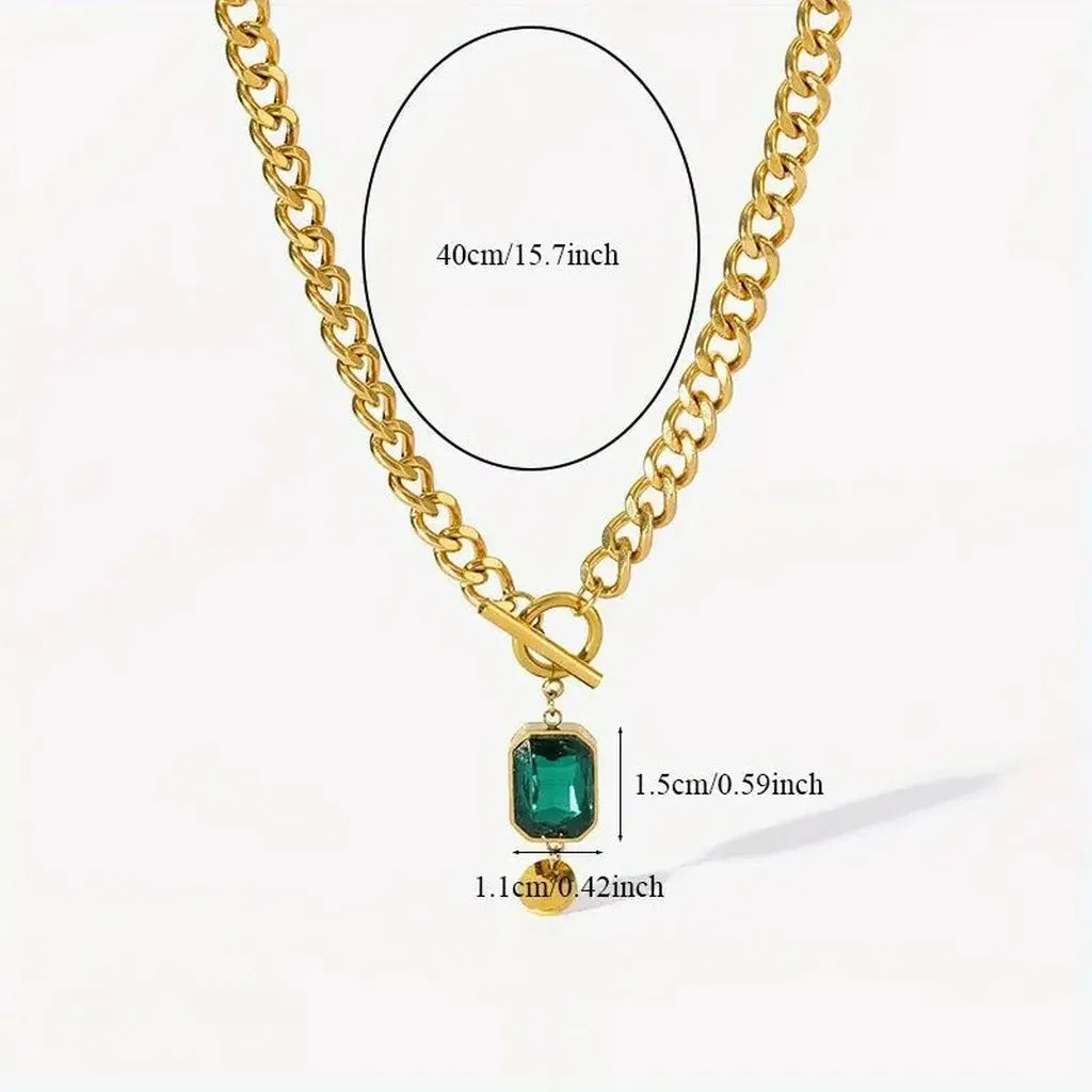 Gold necklace emerald pendant