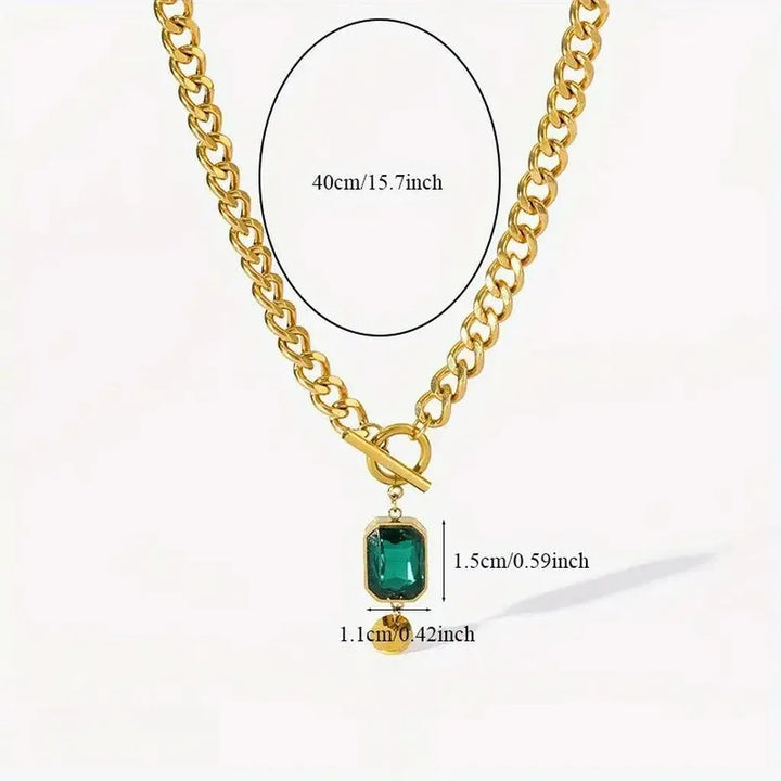 Gold necklace emerald pendant