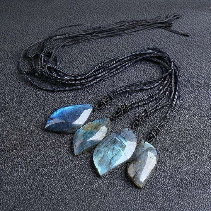 Magický přívěsek měsíční kámen