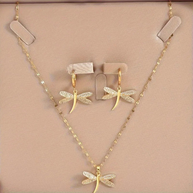 Zlatý náhrdelník vážka s bonusem