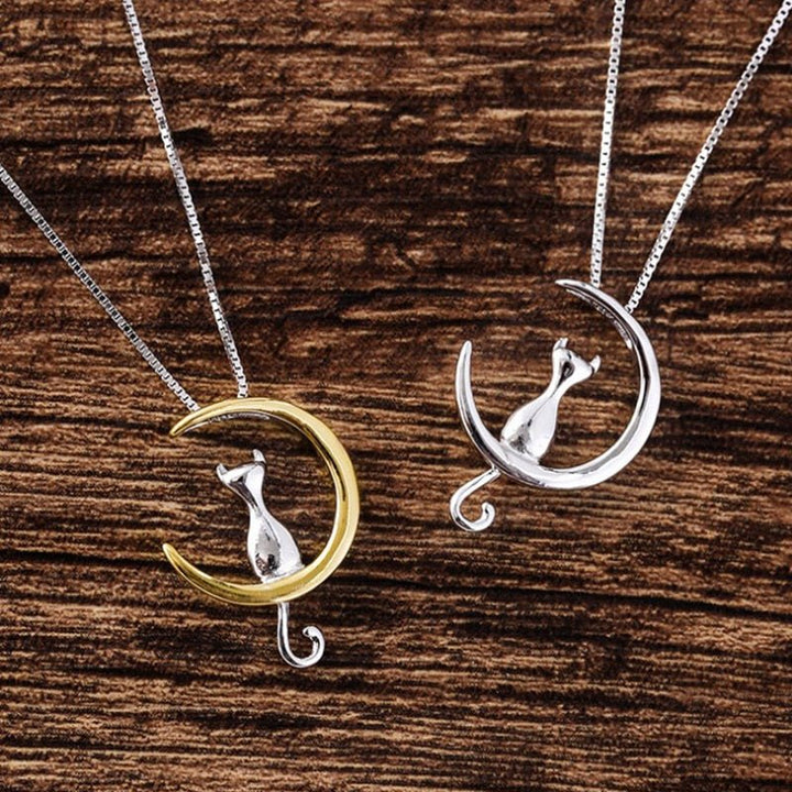 Elegantní náhrdelník kočka a půlměsíc